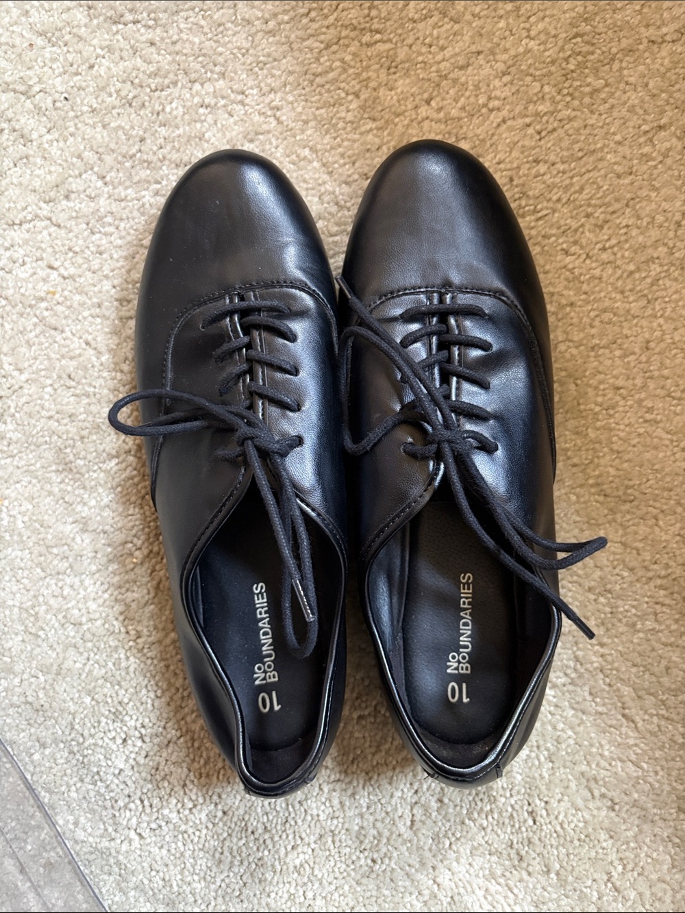 No Boundaries Black Lace-Up Casual Flat Shoes-Size 10